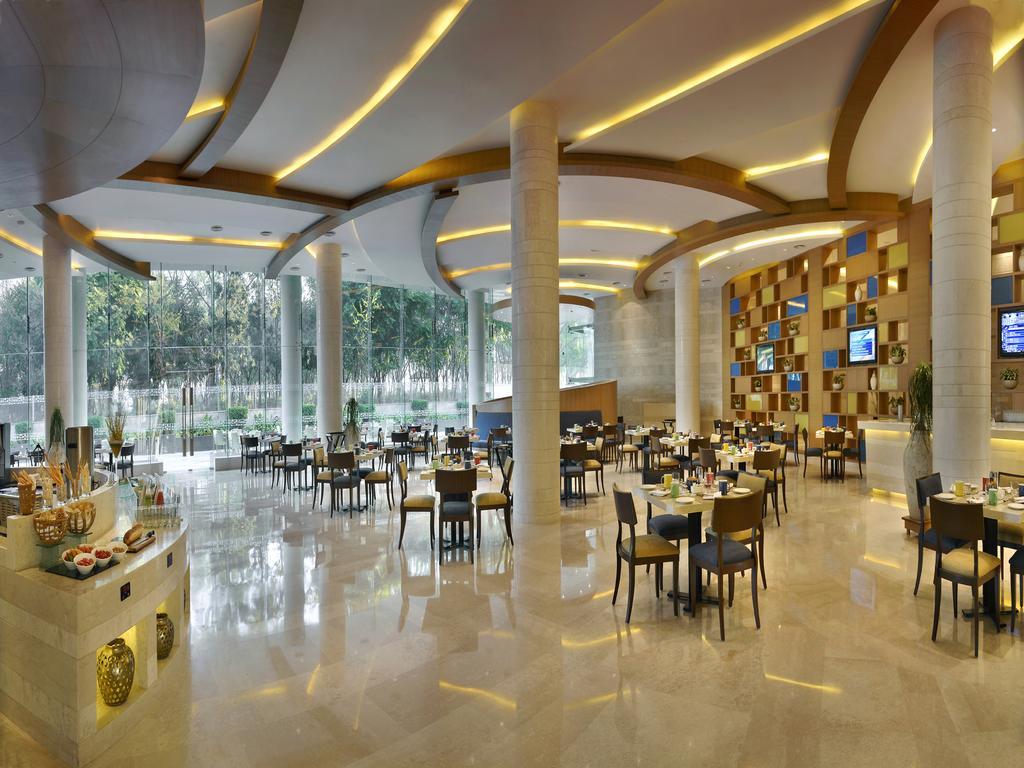 The Lalit Chandigarh Exterior photo